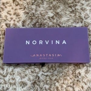 Never used Norvina pallet